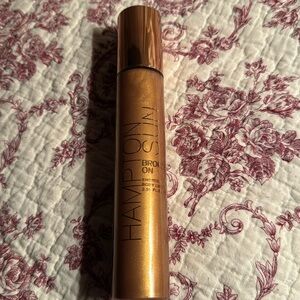 Hampton Sun Bronze On Shimmering Body Luxe